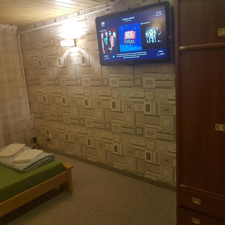 Hotell Maza Kalna 27 *